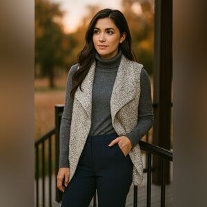 Jones New York Chunky Sweater Knit Waterfall Vest – Cream & Gray – Size M (NWT)